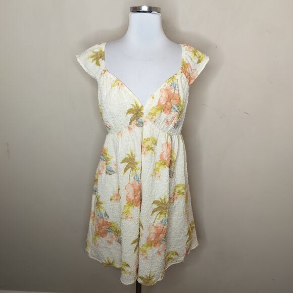 American Eagle Floral Dress Tie Back Pockets Cream Peach Crinkle - Picture 1 of 8
